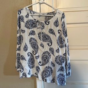 Blue and white paisley top